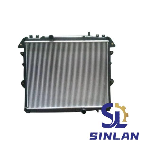 TOYOTA HILUX radiator 16400-0L130