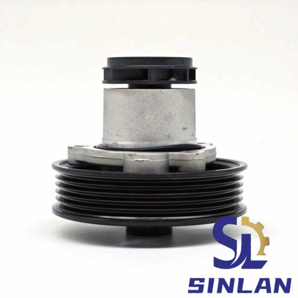 Water Pump 07K121011B for VW Jetta Passat Golf Beetle 2.5L