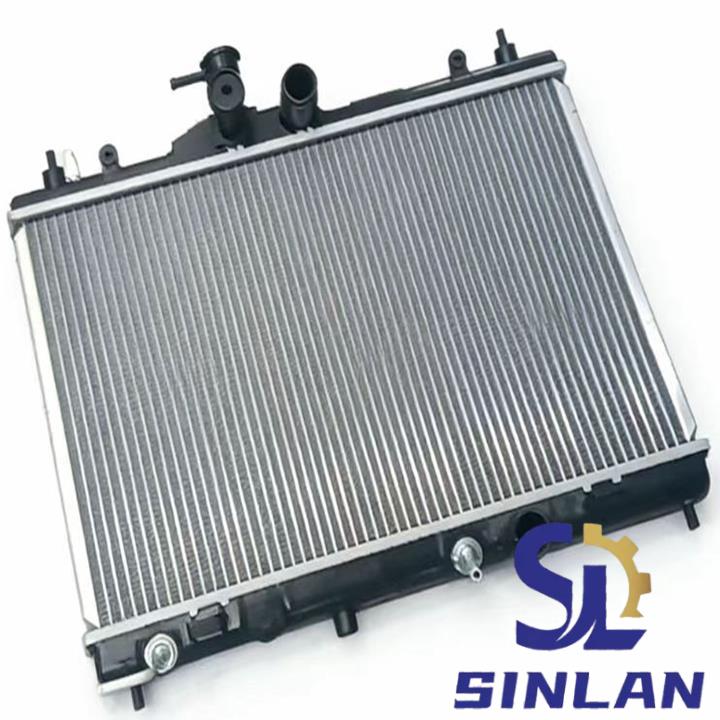 21460-ED000 Car radiator for NISSAN BIUEBIRD/STANZA/AXXESS 21460-ED000 16AT - Image 1
