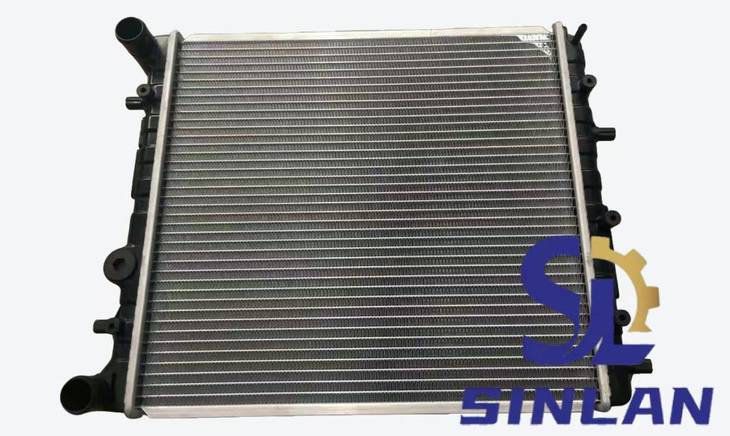 5Z0121253C Car radiator for Volkswagen FOX 5Z0121253C MT - Image 1