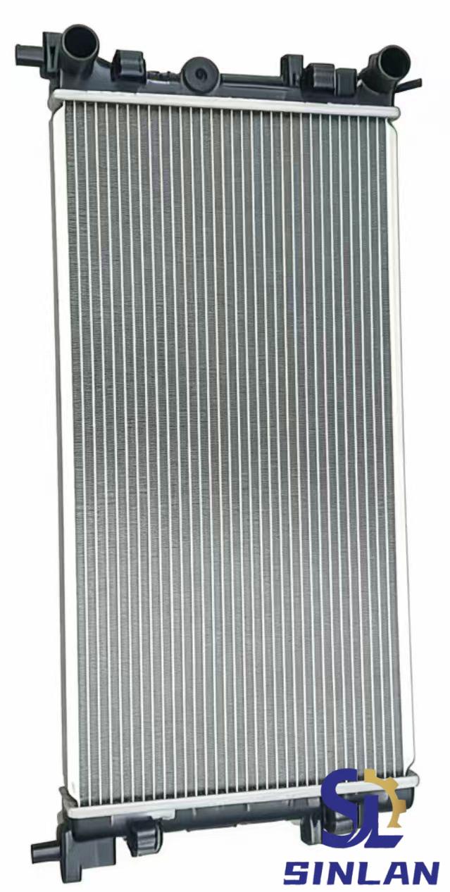 6R0121253A Car radiator for AUDI A1 2.0 TDI 6R0121253A - Image 1