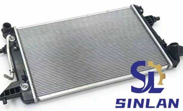 Car radiator for HYUNDAI ELANTRA 1.5L 19-20 AT 70256