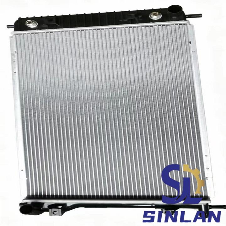 15781369 Car radiator for CHEVROLET EQUINOX LS V6 3.4L 15781369 - Image 1
