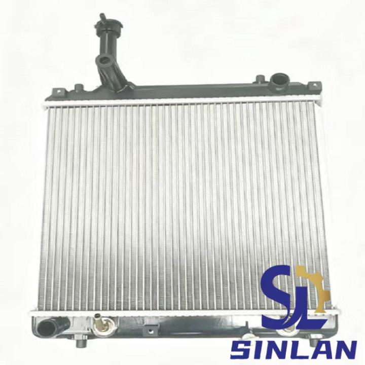 1770068K10 Car radiator for SUZUKI ALTO 09-AT 1770068K10 - Image 1