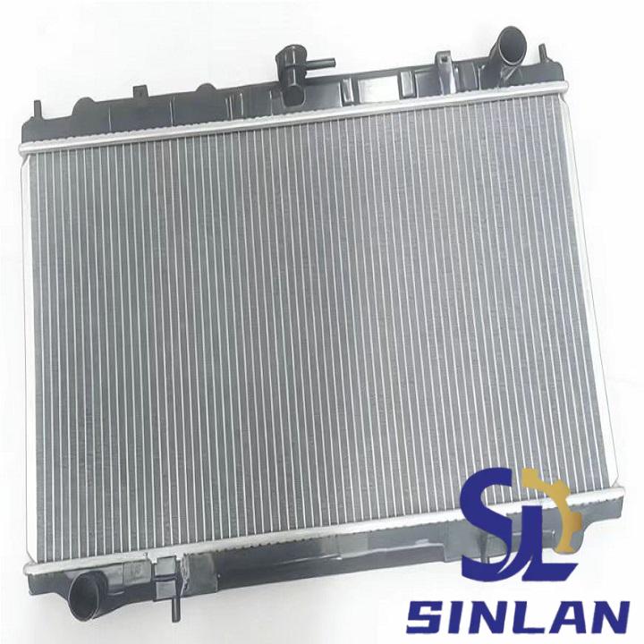 21400-2J200 Car radiator for NISSAN Primera 21410-2J200 - Image 1