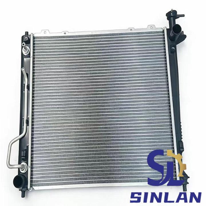 25310-2P300 Car radiator for KIA Sorento 25310-2P300 - Image 1