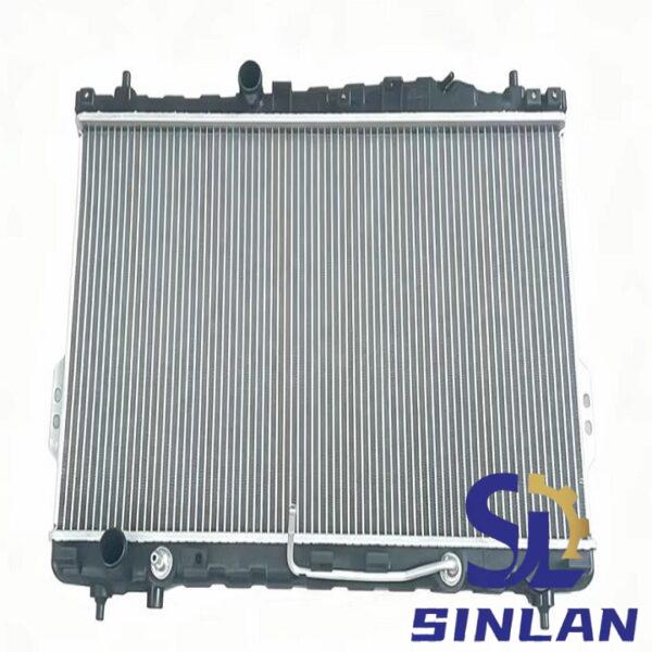 Car radiator for HYUNDAI Trajet (F0) 2.0I 16V 99- AT  25310-3A201/25310-3A200