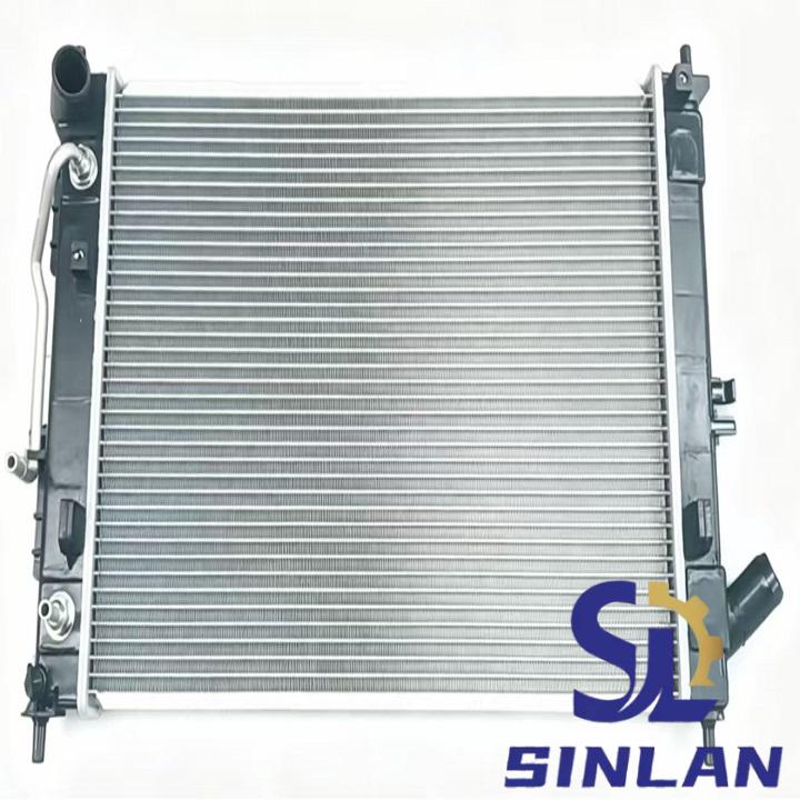 25310-3X600 Car radiator for HYUNDAI Elantra 13-16 AT 25310-3X600 - Image 1