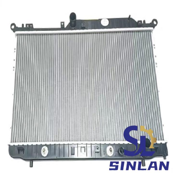 9017683 Car radiator for CHEVROLET 10Epica AT 16wave8 9017683 - Image 1